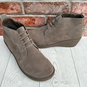 Kenneth Cole Reaction Prime Lace Up Pull On Ankle Booties Taupe Size 8 M